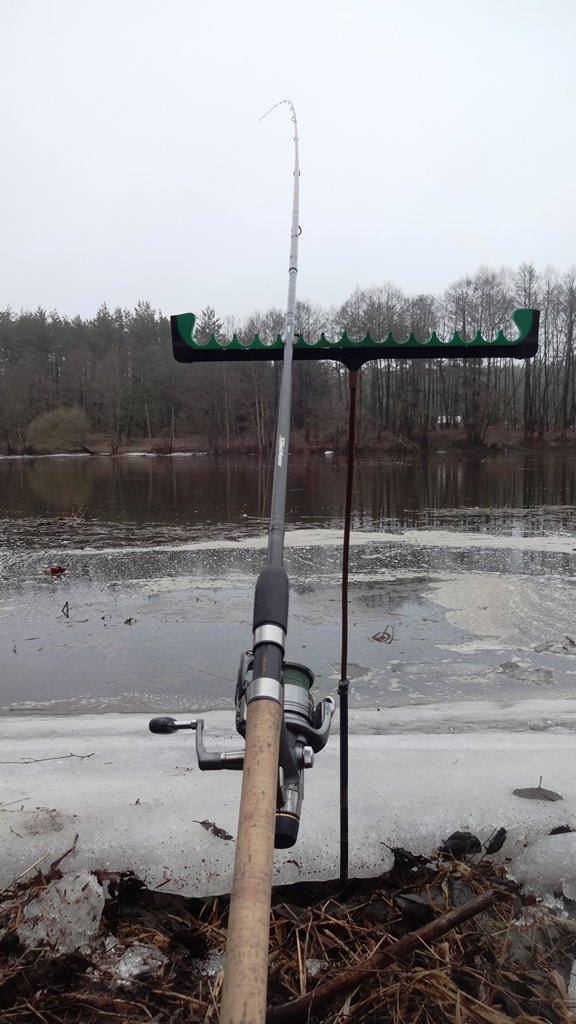 С фидером на весенней реке 00002.JPG